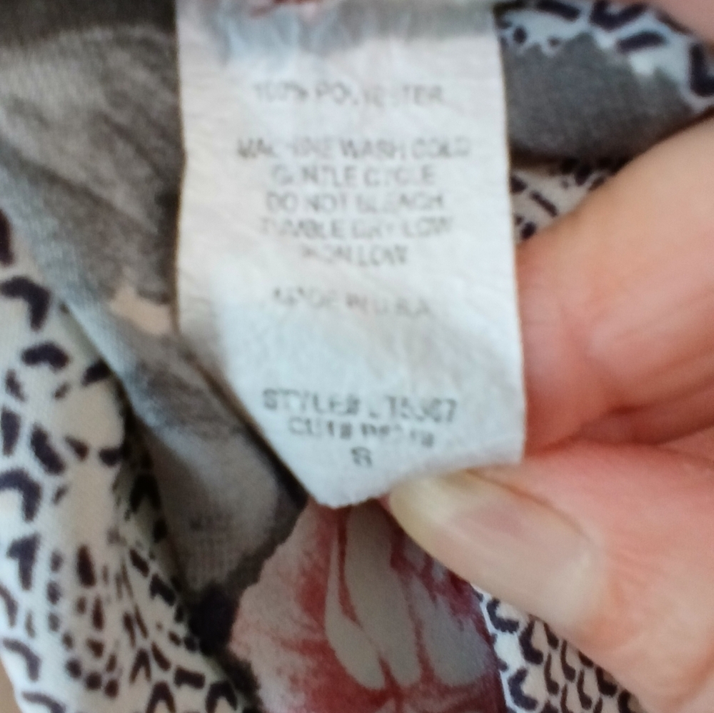 Hailey & Co Cream Floral Boho Festival Top Womens Size Small - Picture 6 of 7